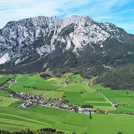 Hubner By Interhome * Grobming