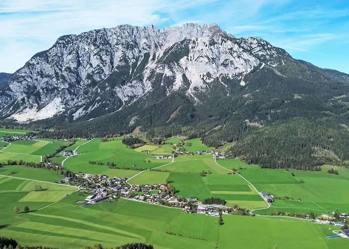 Hubner By Interhome * غوربمينغ